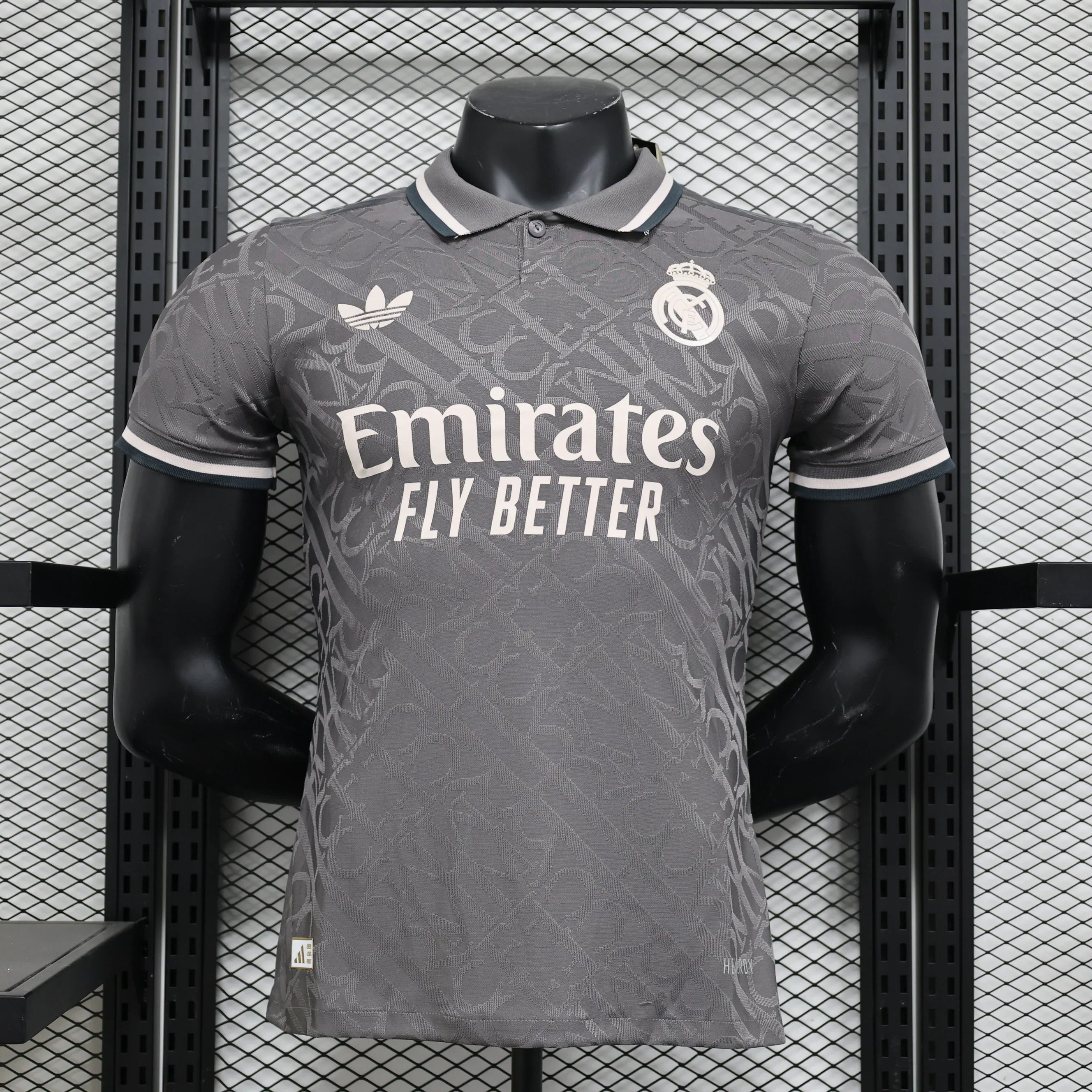 Maillot Real Madrid GRIS 2024/2025 (Pro)